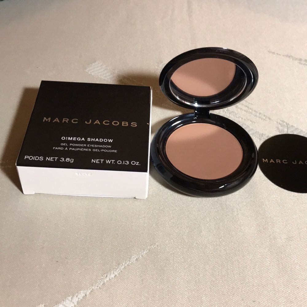 3/$20 Marc Jacobs OMega Shadow Gel Powder Eyeshado
